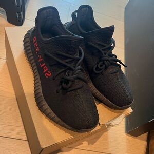 Yeezy Boost 350 black US size 7